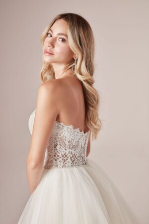 031 Rebecca Ingram Brautmoden Brautkleider Kollektion 2020 Rebecca Ingram Toni 20RC250 Alt2 Uncropped