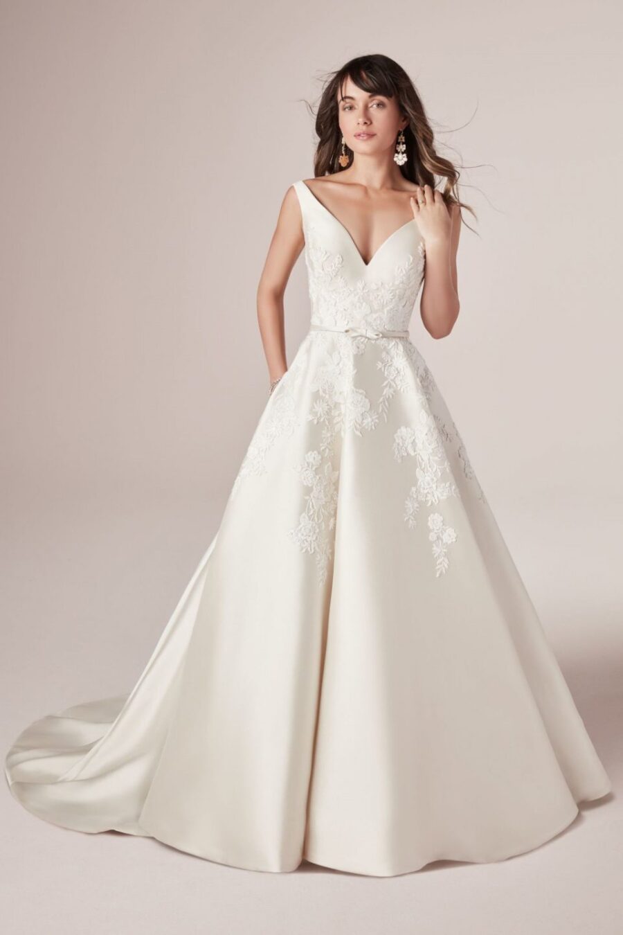 032 Rebecca Ingram Brautmoden Brautkleider Kollektion 2020 Rebecca Ingram Valerie 20RW194 Main Uncropped