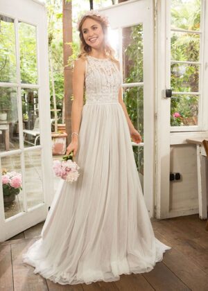 102 Weise Brautmoden Brautkleider Kollektion 2020 337212 298