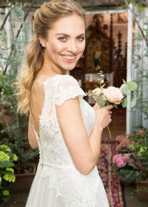 116 Weise Brautmoden Brautkleider Kollektion 2020 337602 145