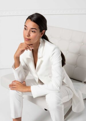 121 Weise Brautmoden Brautkleider Kollektion 2020 386008 383075 3