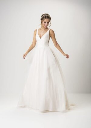 121 Weise Brautmoden Brautkleider Kollektion 2021 Liz Rose 340132