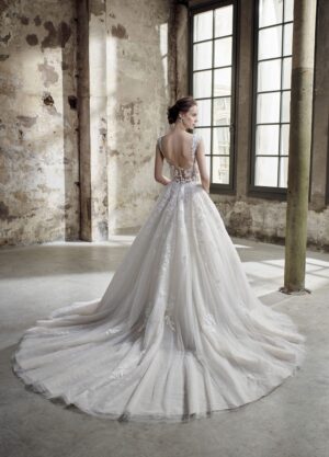 110 The Sposa Group Miss Kelly Brautmoden Brautkleider Kollektion 2020 201 11 0721