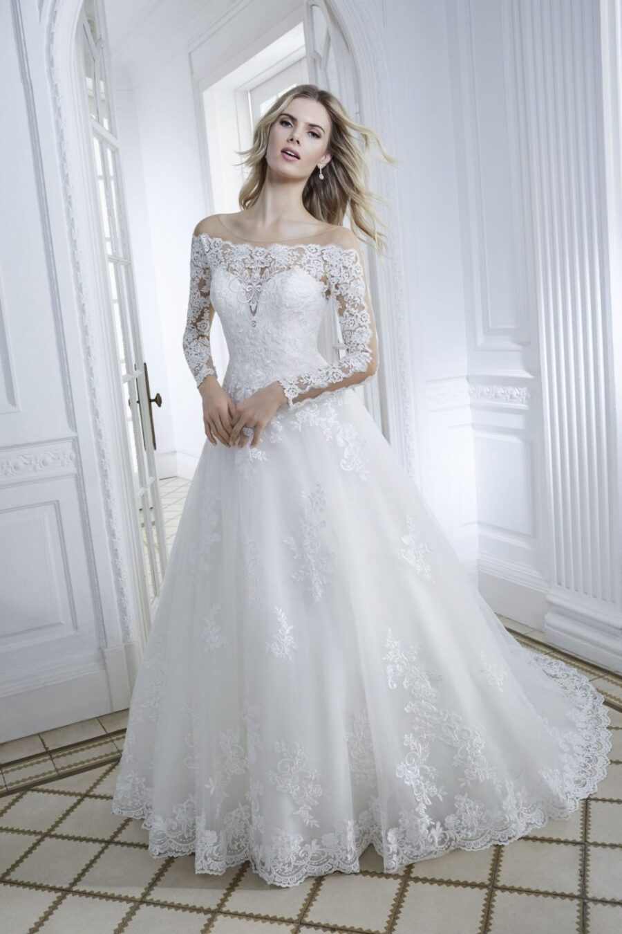222 The Sposa Group Divina Sposa Brautmoden Brautkleider Kollektion 2020 202 36 7667