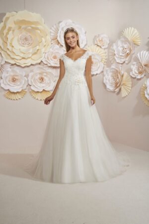 303 The Sposa Group Miss Kelly Collector Brautmoden Brautkleider Kollektion 2020 204 06 46266