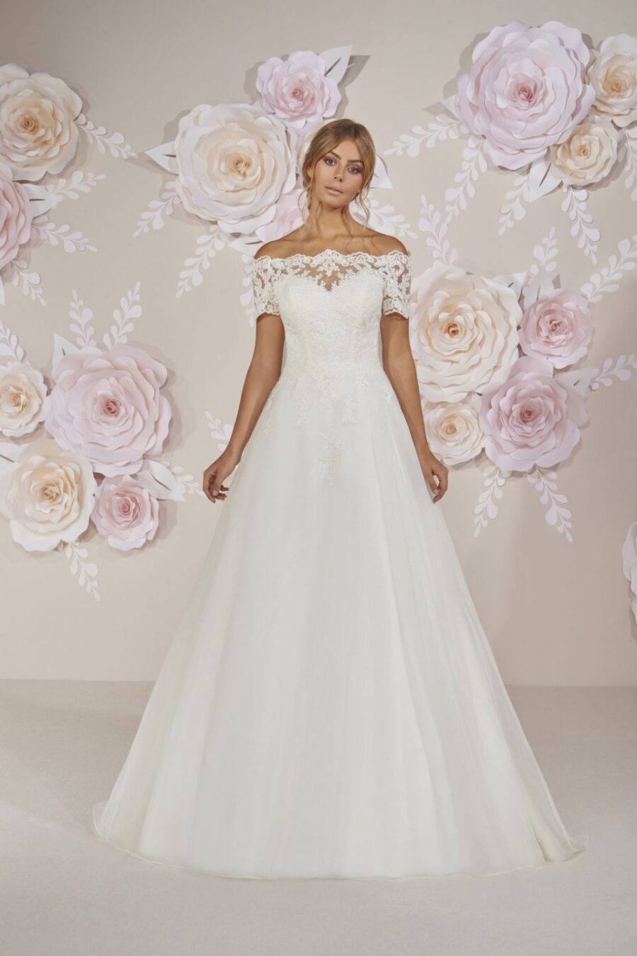 307 The Sposa Group Miss Kelly Collector Brautmoden Brautkleider Kollektion 2020 204 10 45172