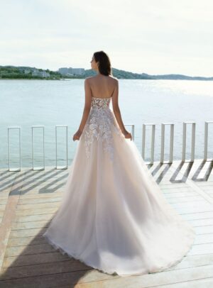 405 Demetrios Brautmoden Brautkleid Kollektion 2020 Demetrios Collection 7987 1