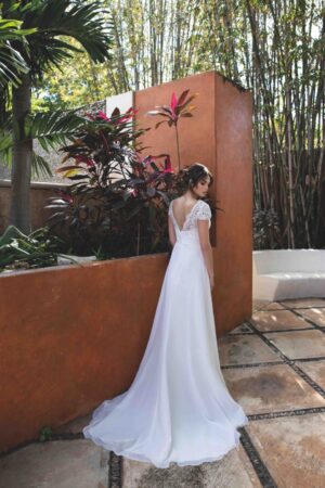 510 The Sposa Group Bom Brautmoden Brautkleider Kollektion 2020 BM138 3