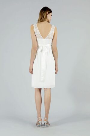 05 Sweetbelly Brautkleider fuer Schwangere Kollektion 2020 Arabella short back 40