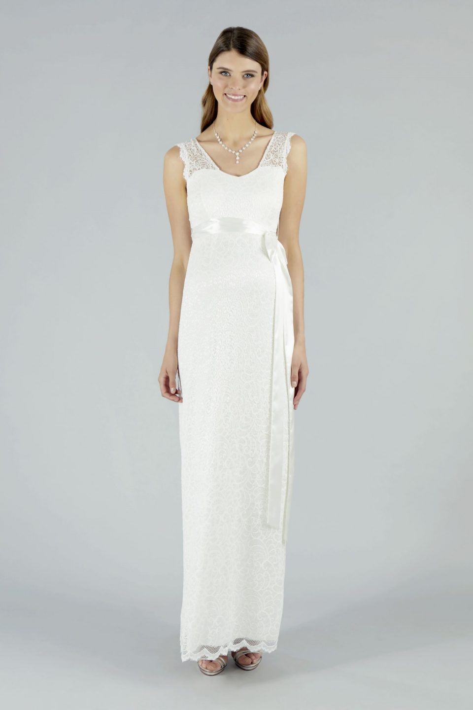 12 Sweetbelly Brautkleider fuer Schwangere Kollektion 2020 Kelly long ivory front
