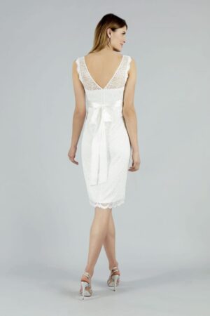 22 Sweetbelly Brautkleider fuer Schwangere Kollektion 2020 Kelly short ivory back