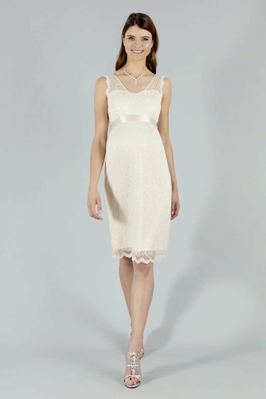 25 Sweetbelly Brautkleider fuer Schwangere Kollektion 2020 Kelly short peach front