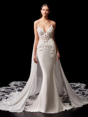 1 026 Enzoani Brautmoden Brautkleider Kollektion 2021 Enzoani 2021 Pro PearlCape Fro Web