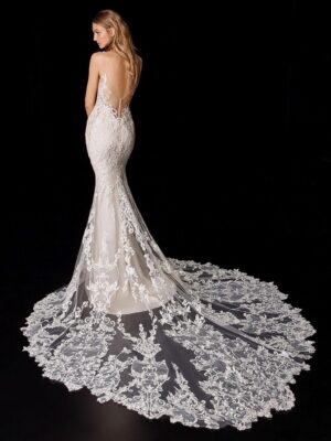 1 033 Enzoani Brautmoden Brautkleider Kollektion 2021 Enzoani 2021 Pro Penny Bac Web