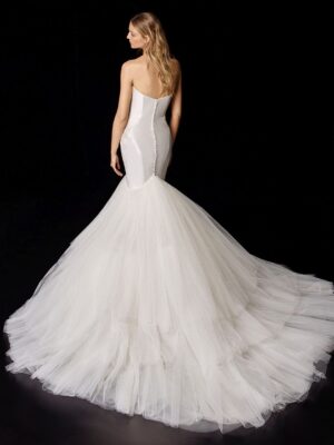 1 040 Enzoani Brautmoden Brautkleider Kollektion 2021 Enzoani 2021 Pro Persephone Bac Web