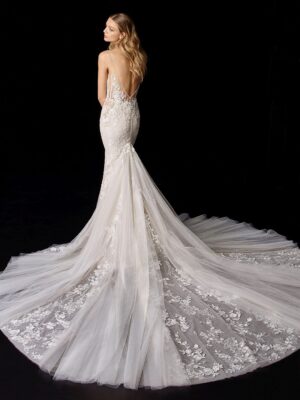 1 069 Enzoani Brautmoden Brautkleider Kollektion 2021 Enzoani 2021 Pro Portia Bac Web