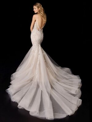 1 073 Enzoani Brautmoden Brautkleider Kollektion 2021 Enzoani 2021 Pro Priscilla Bac Web