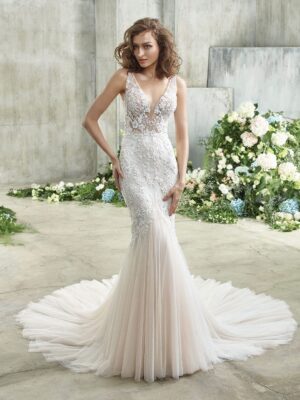 4 003 Badgley Mischka Brautmoden Brautkleider Kollektion 2021 BM 2021 Pro Edith Fro Web