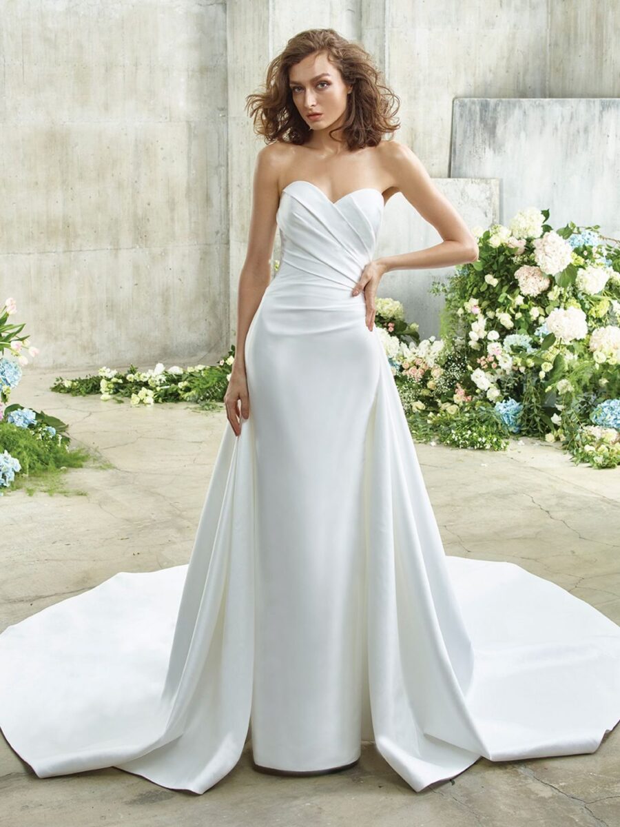 4 005 Badgley Mischka Brautmoden Brautkleider Kollektion 2021 BM 2021 Pro Edna Fro Web