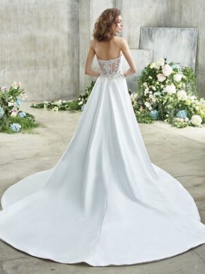 4 006 Badgley Mischka Brautmoden Brautkleider Kollektion 2021 BM 2021 Pro Edna Bac Web