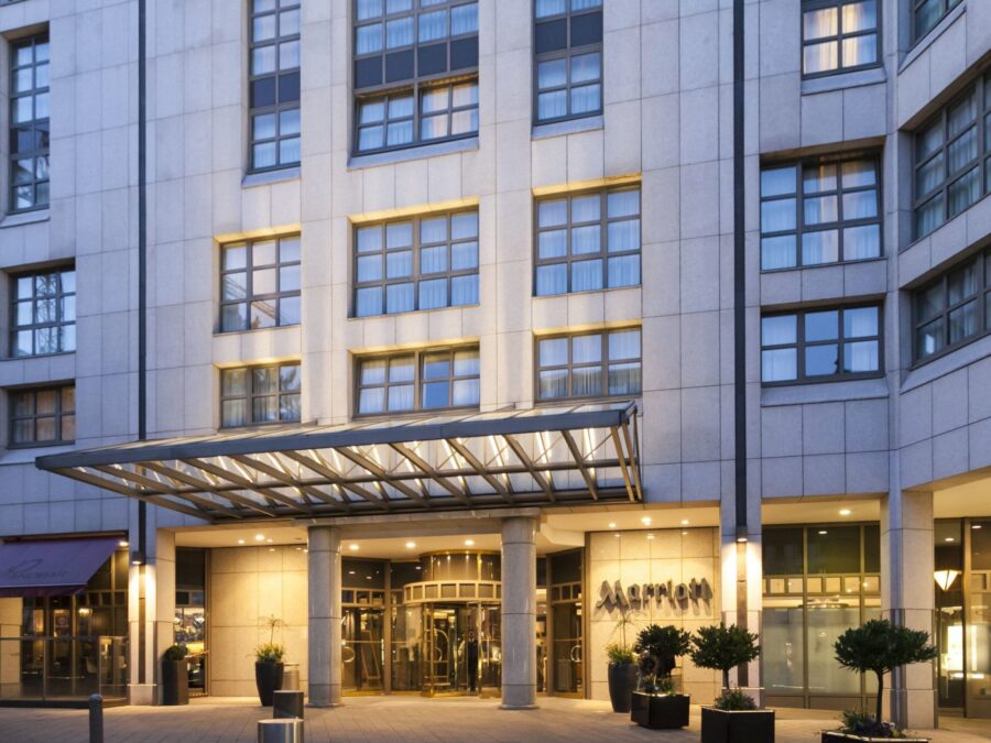 34 01 Marriott Hotel Hamburg Hochzeitslocation Restaurant 2021 Hochzeitsfeier