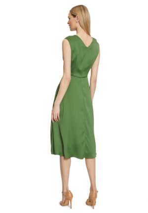 01-29-Vera-Mont-Abendmode-Abendkleider-Kollektion-FS-2022-45024067-5359-R