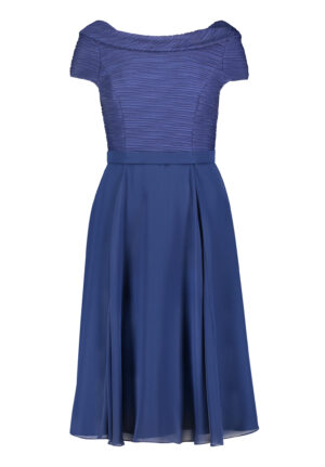 01-43-Vera-Mont-Abendmode-Abendkleider-Kollektion-FS-2022-45734000-8425-F