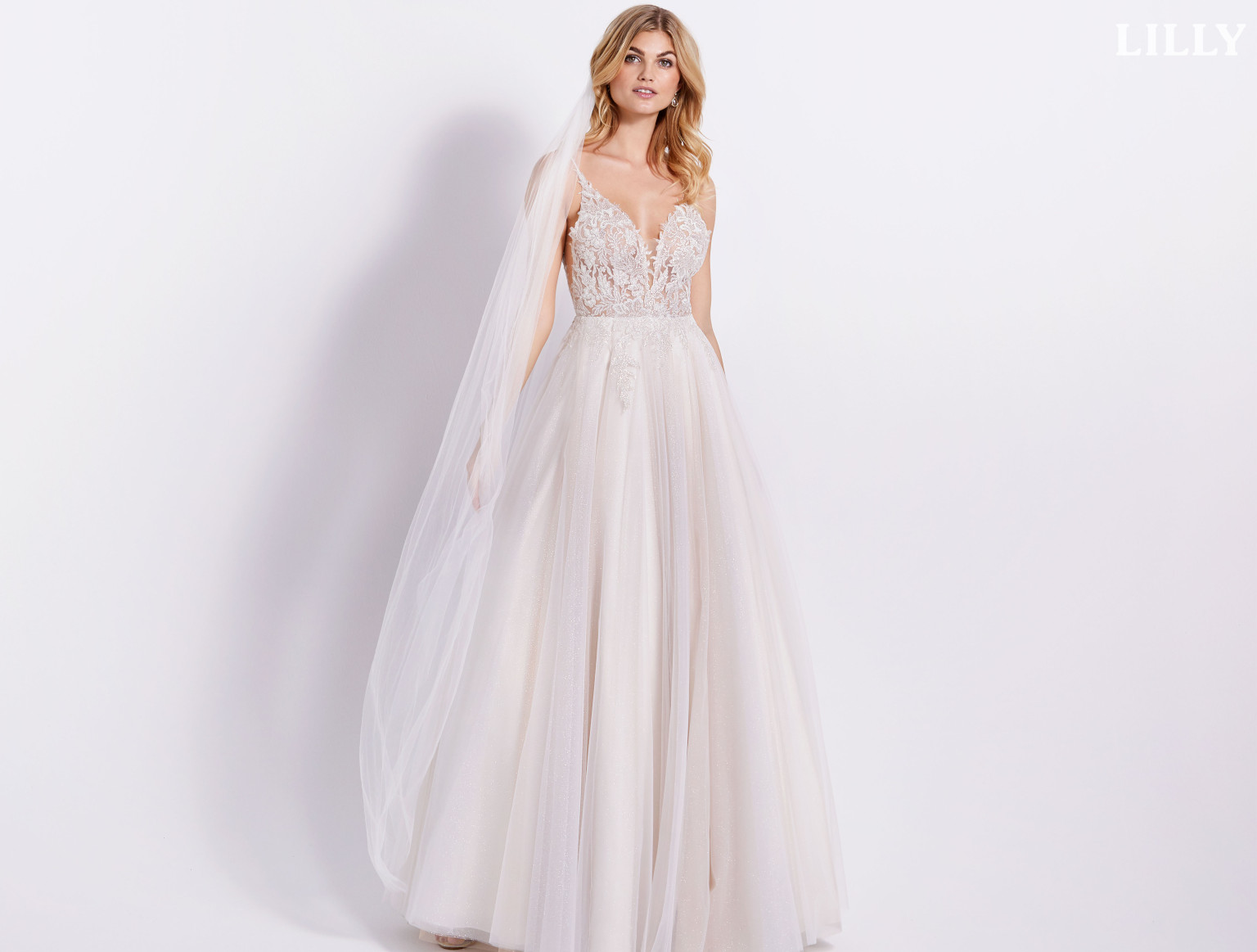 01 LILLY Brautkleider Kollektion Lilly 2023 08 4202 NU