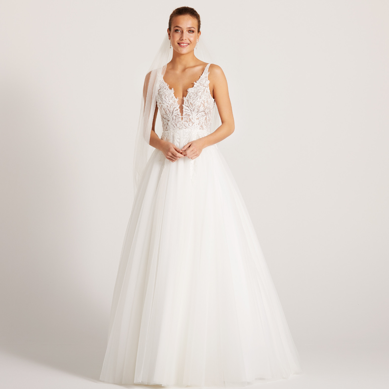 01 LILLY Brautkleider Kollektion Lilly 2023 08 4300 CRT