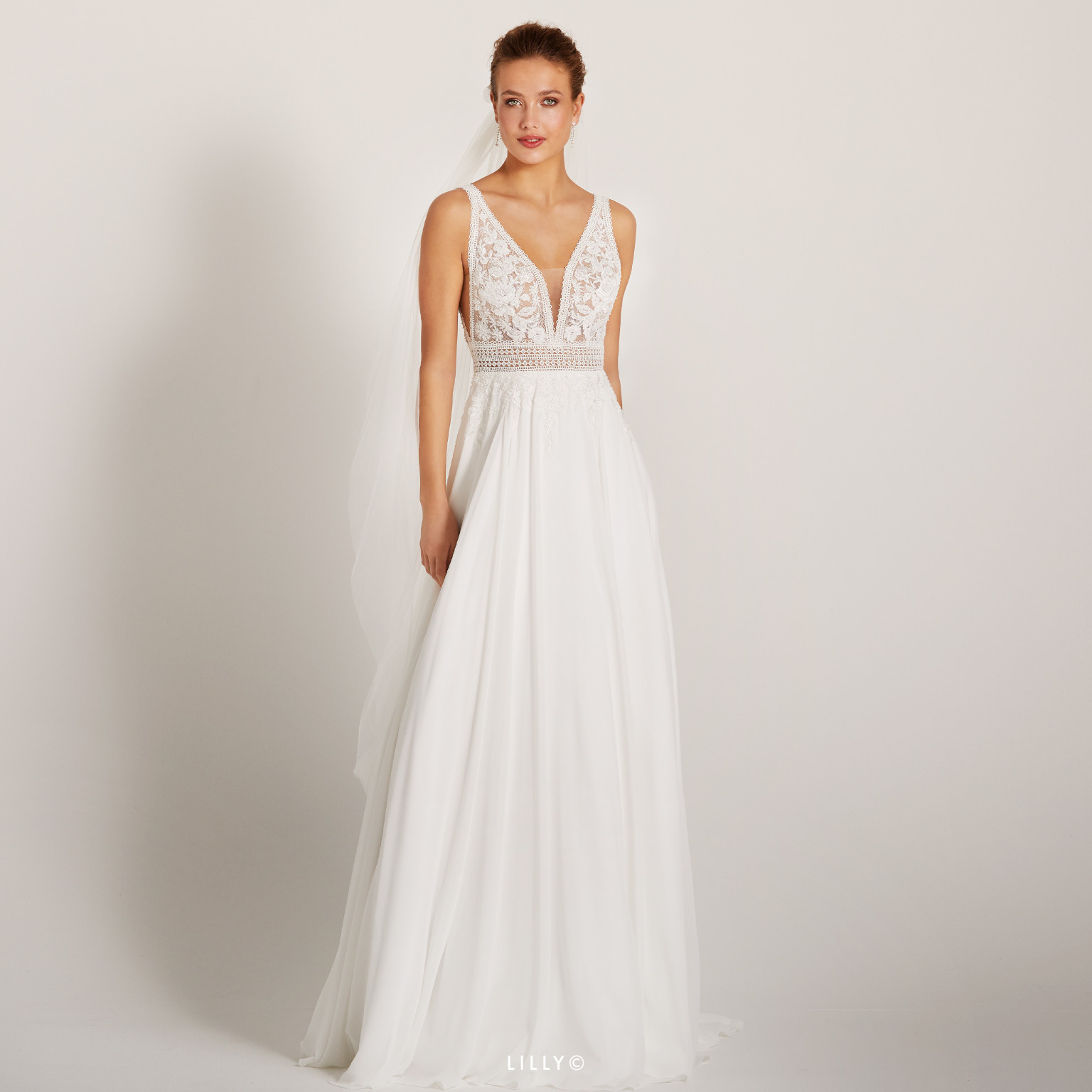 01 LILLY Brautkleider Kollektion Lilly 2023 08 4309 CRT