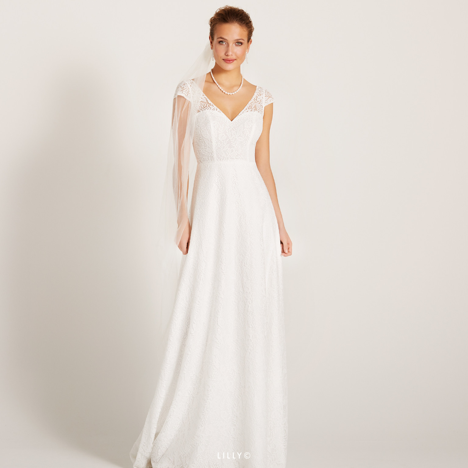 01 LILLY Brautkleider Kollektion Lilly 2023 08 4313 CR