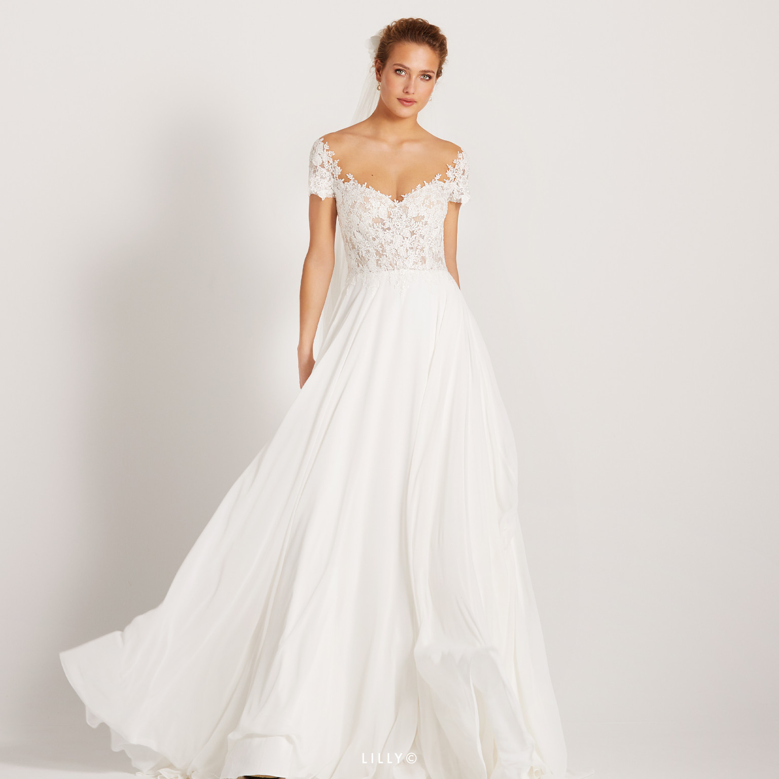 01 LILLY Brautkleider Kollektion Lilly 2023 08 4321 CRT