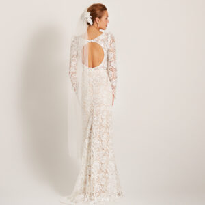 02-LILLY-Brautkleider-Kollektion-Lilly-2023-08-4316-NU