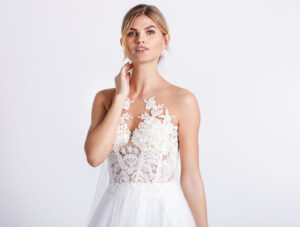 03-LILLY-Brautkleider-Kollektion-Lilly-2023-08-4010-CRT