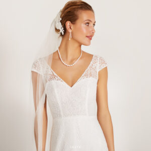 03-LILLY-Brautkleider-Kollektion-Lilly-2023-08-4313-CR