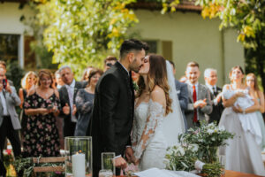 04-Der-Sonnenhof-Stuttgart-Hochzeitslocation-Heiraten-im-Gruenen-2023-Jessica-Luca