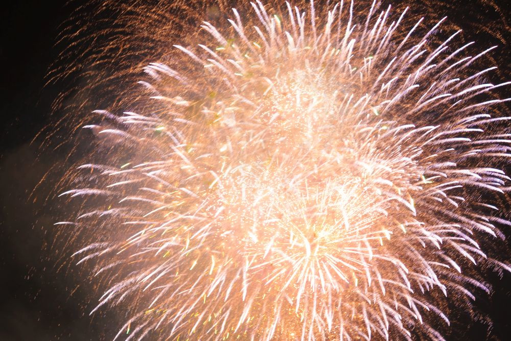 Hochzeitsfeuerwerk, Lasershow, Feuershow & Co.