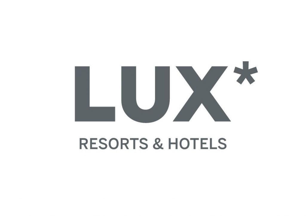 LUXRESORTSHOTELS logo gris fonce sur fond transparent 1024x724 1