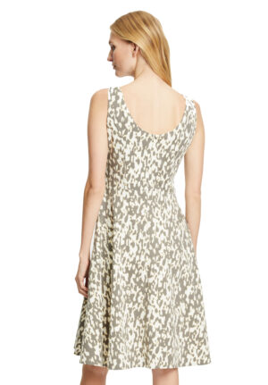 03-Betty-Barclay-Kleider-fuer-Hochzeitsgaeste-VeraMont-FS-2023-45454036-5821-R