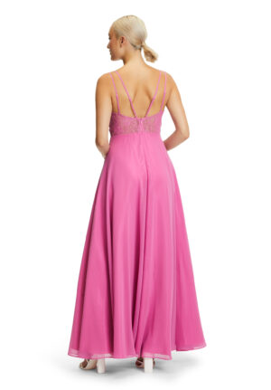 04-Betty-Barclay-Kleider-fuer-Hochzeitsgaeste-VM-by-Vera-Mont-FS-2023-02584825-4281-R