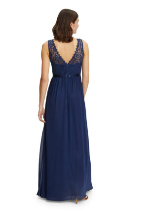 04-Betty-Barclay-Kleider-fuer-Hochzeitsgaeste-VM-by-Vera-Mont-FS-2023-25134500-8423-R